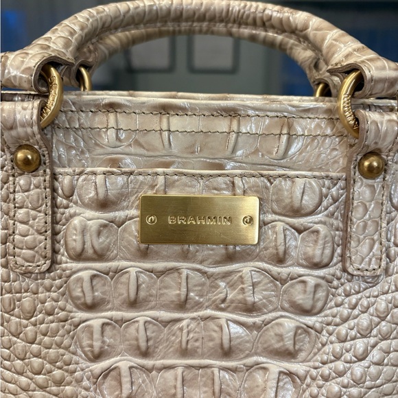 Brahmin Cream Crocodile Embossed Women's Bag Set - Picture 2 of 12